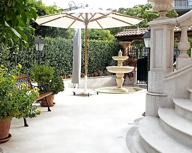 Couette-café Villino Margherita 4*